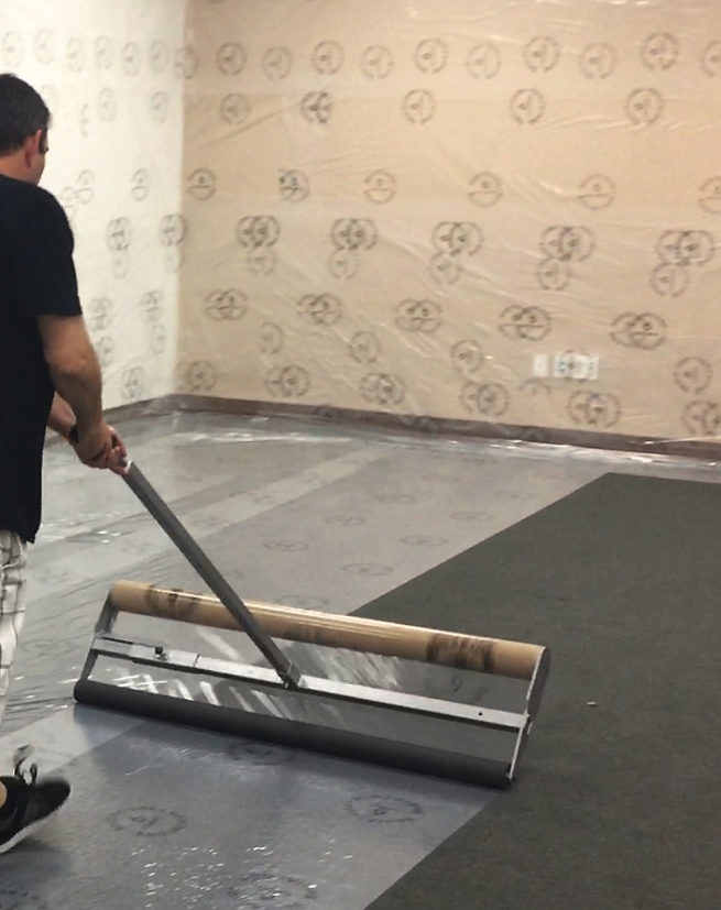BearAcade™ Floor Applicator