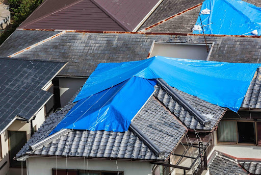 What to Tarp a Roof With Until it Can Be Repaired